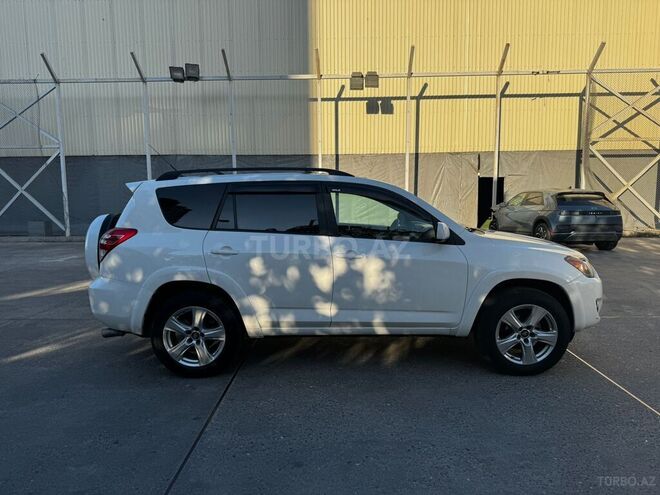 Toyota RAV4 2009, 231,345 km - 2.5 л - Bakı
