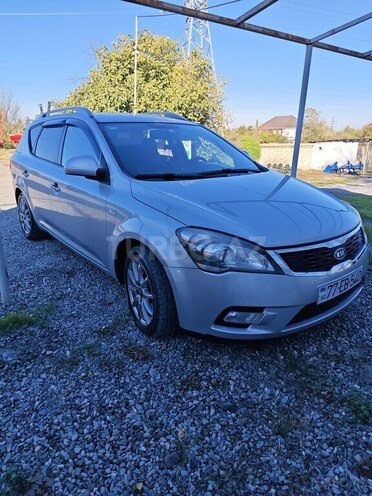 Kia  2009, 326,000 km - 1.4 l - İmişli