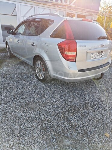 Kia  2009, 326,000 km - 1.4 l - İmişli