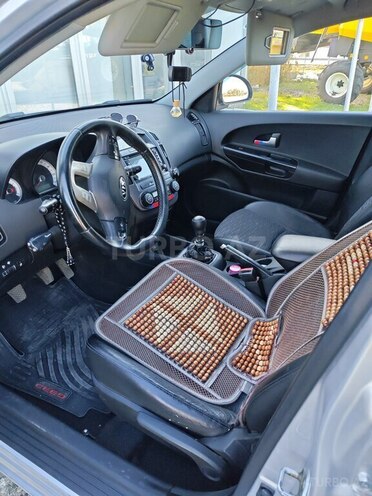 Kia  2009, 326,000 km - 1.4 l - İmişli