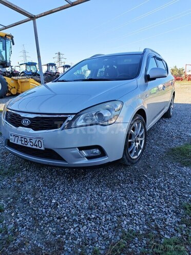 Kia  2009, 326,000 km - 1.4 l - İmişli