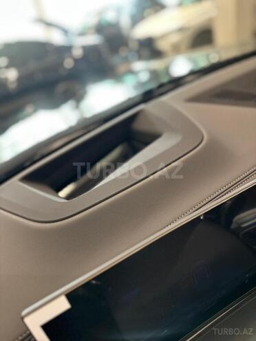 BMW X7-15