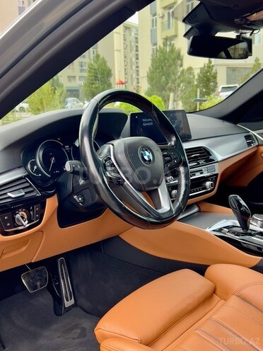 BMW 520 2017, 225,000 km - 2.0 l - Bakı
