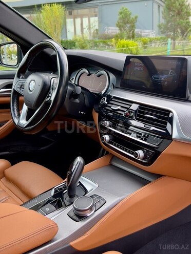 BMW 520 2017, 225,000 km - 2.0 l - Bakı