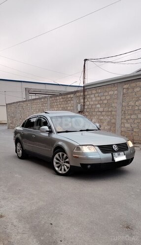 Volkswagen Passat 2004, 213,452 km - 1.8 л - Bakı