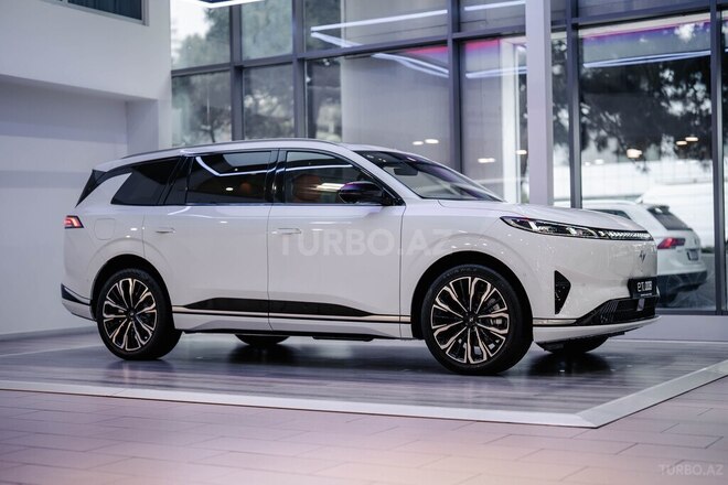 DongFeng YiPai 008-4