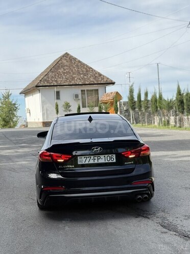 Hyundai Elantra 2018, 142,000 km - 1.6 л - Şəki
