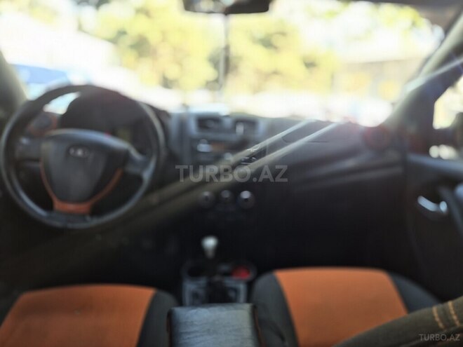 LADA (VAZ)  2015, 265,000 km - 1.6 л - Bakı