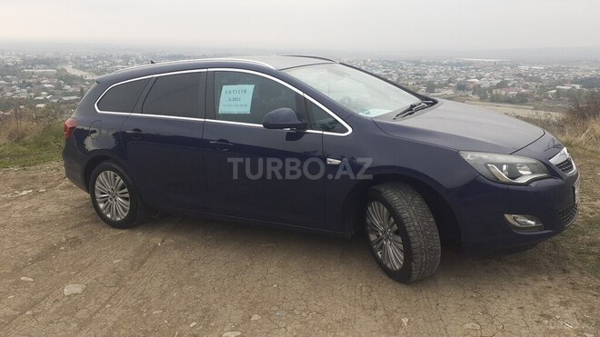Opel Astra 2011, 153,000 km - 1.4 л - Ağsu