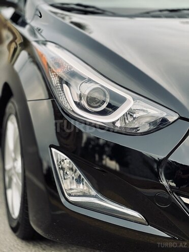 Hyundai Elantra 2015, 90,000 km - 1.8 l - Bakı
