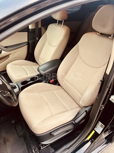 Hyundai Elantra 2015, 90,000 km - 1.8 l - Bakı