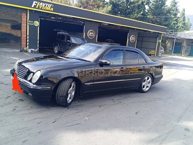 Mercedes E 240 2000, 480,000 km - 2.4 l - Zaqatala