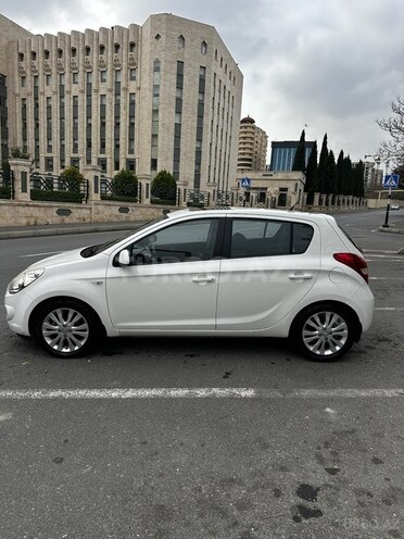 Hyundai i20 2011, 177,660 km - 1.6 l - Bakı