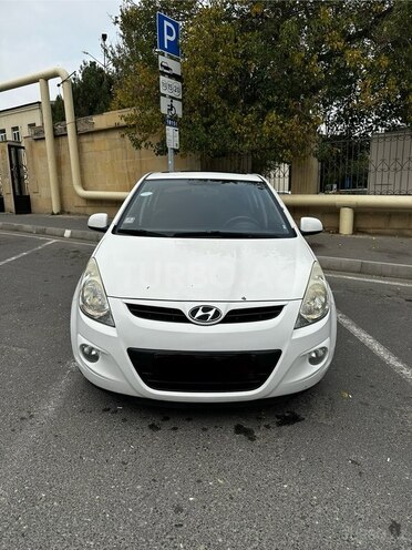 Hyundai i20 2011, 177,660 km - 1.6 l - Bakı