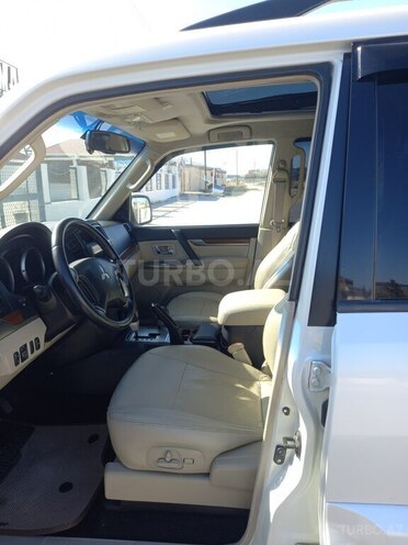 Mitsubishi Pajero 2007, 200,000 km - 3.0 l - Bakı