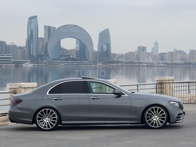 Mercedes E 220 d 2016, 163,550 km - 2.0 l - Bakı