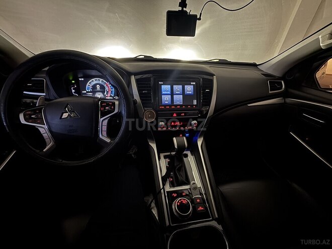 Mitsubishi Pajero Sport 2021, 45,500 km - 2.4 л - Bakı