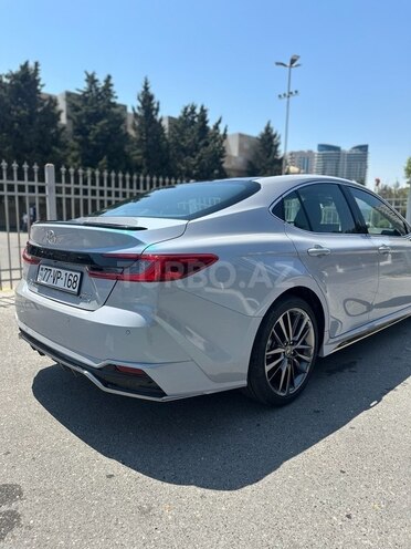 Toyota Camry 2025, 4,900 km - 2.0 l - Bakı