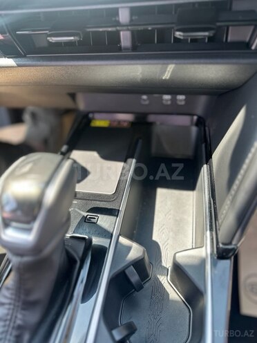 Toyota Camry 2025, 4,900 km - 2.0 l - Bakı