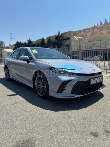 Toyota Camry 2025, 4,900 km - 2.0 l - Bakı