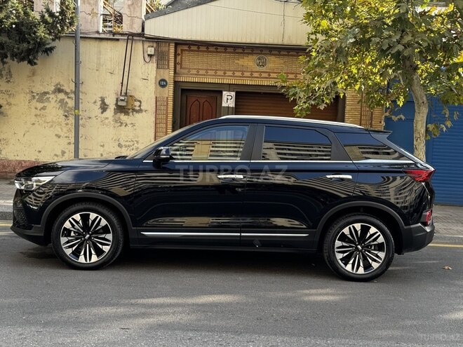 Bestune T77 2025, 17,000 km - 1.5 l - Bakı