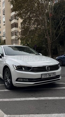 Volkswagen Passat 2018, 111,111 km - 1.8 л - Bakı