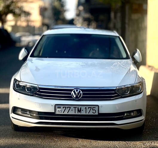 Volkswagen Passat 2018, 111,111 km - 1.8 л - Bakı