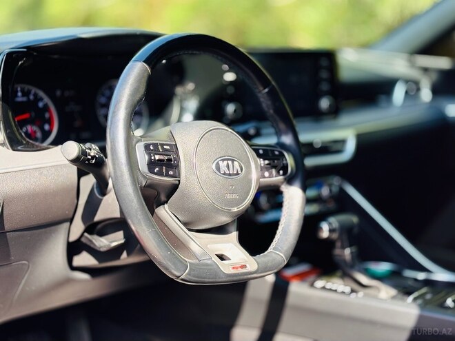 Kia K5-13