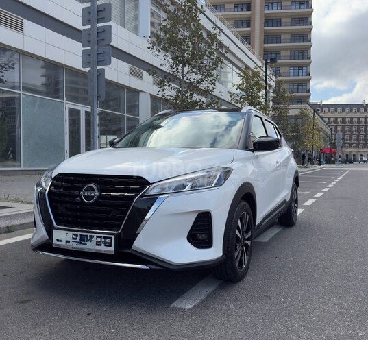 Nissan Kicks 2023, 18,300 km - 1.6 л - Bakı