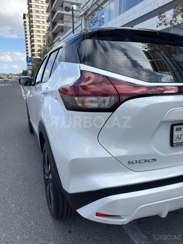 Nissan Kicks 2023, 18,300 km - 1.6 л - Bakı