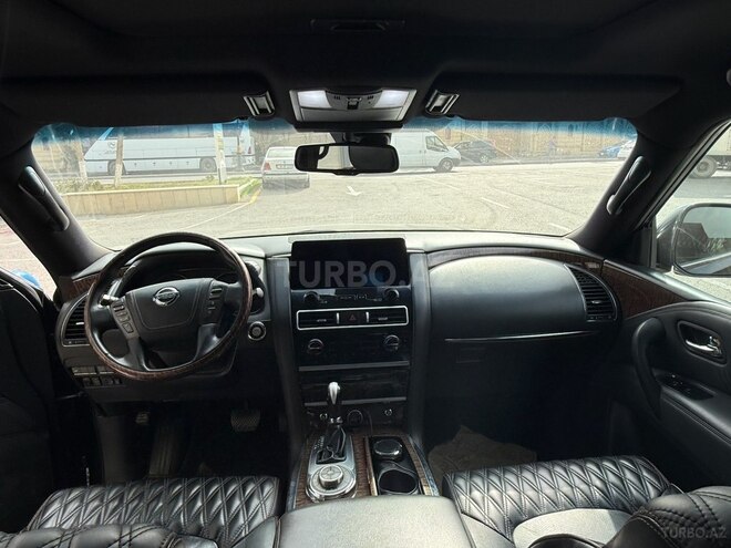 Nissan Patrol 2011, 238,300 km - 5.6 l - Bakı