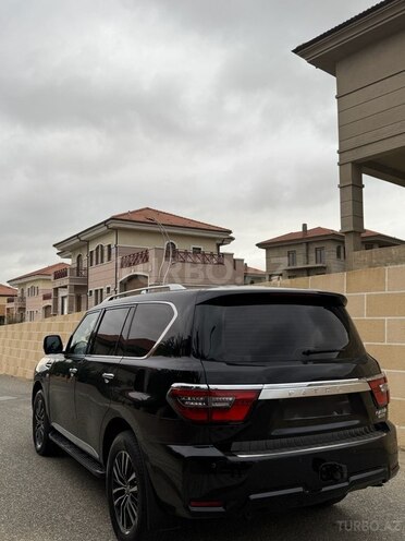 Nissan Patrol 2011, 238,300 km - 5.6 l - Bakı