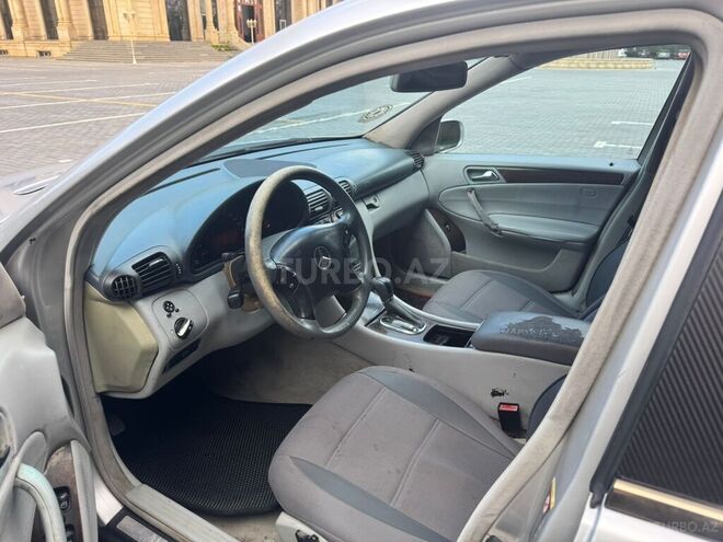 Mercedes C 240 2002, 290,000 km - 2.6 l - Bakı