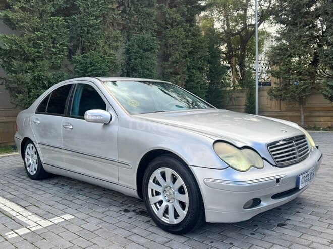 Mercedes C 240 2002, 290,000 km - 2.6 l - Bakı
