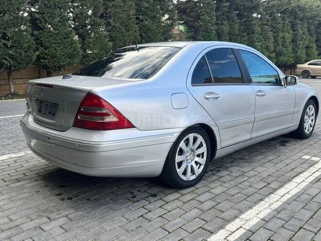 Mercedes C 240 2002, 290,000 km - 2.6 l - Bakı