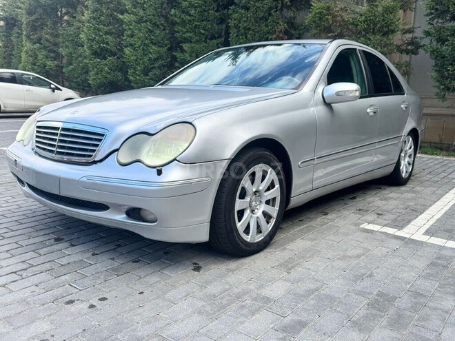 Mercedes C 240 2002, 290,000 km - 2.6 l - Bakı