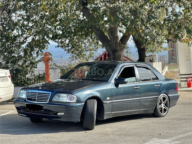 Mercedes C 200 1996, 124,522 km - 2.0 l - Şamaxı