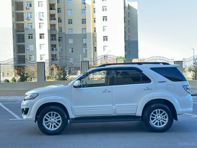 Toyota Fortuner 2013, 320,000 km - 2.7 l - Sumqayıt