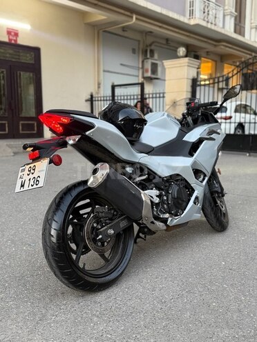 Kawasaki  2024, 1,400 km - 0.5 l - Bakı