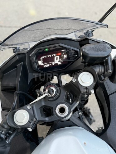 Kawasaki  2024, 1,400 km - 0.5 l - Bakı