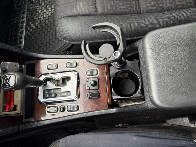 Mercedes C 240 1997, 310,000 km - 2.4 л - Bakı