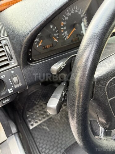 Mercedes C 240 1997, 310,000 km - 2.4 л - Bakı