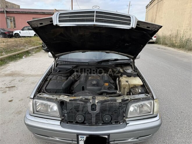 Mercedes C 240 1997, 310,000 km - 2.4 л - Bakı