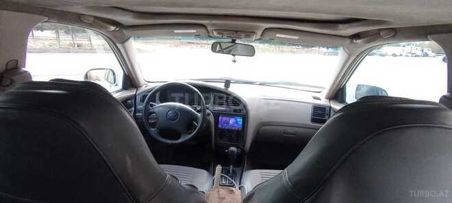 Hyundai Elantra 2002, 225,802 km - 2.0 l - Bakı