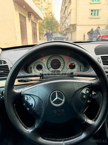 Mercedes E 270 2002, 520,000 km - 2.7 l - Xırdalan