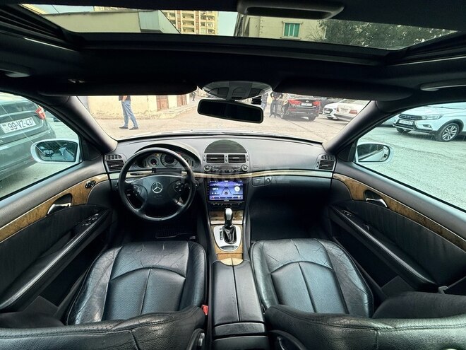Mercedes E 270 2002, 520,000 km - 2.7 l - Xırdalan
