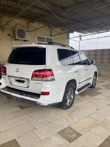 Lexus LX 570 2009, 168,981 km - 5.7 l - Salyan