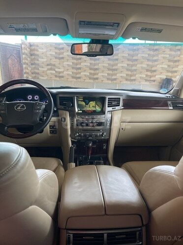 Lexus LX 570 2009, 168,981 km - 5.7 l - Salyan