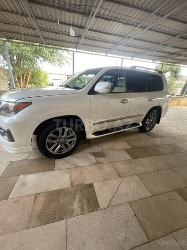 Lexus LX 570 2009, 168,981 km - 5.7 l - Salyan