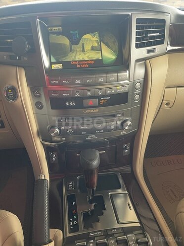 Lexus LX 570 2009, 168,981 km - 5.7 l - Salyan